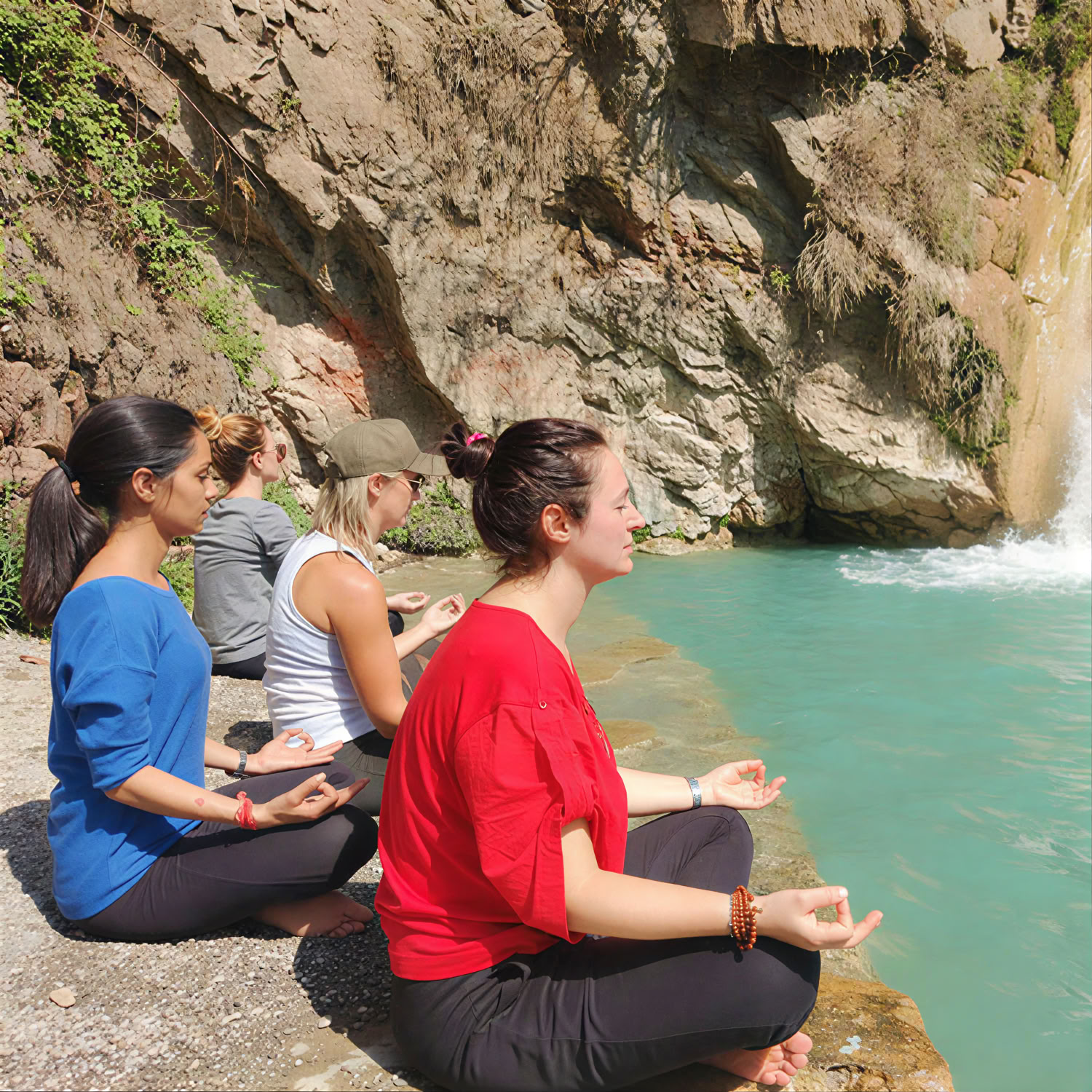 Tyst meditationsretreat i Indien