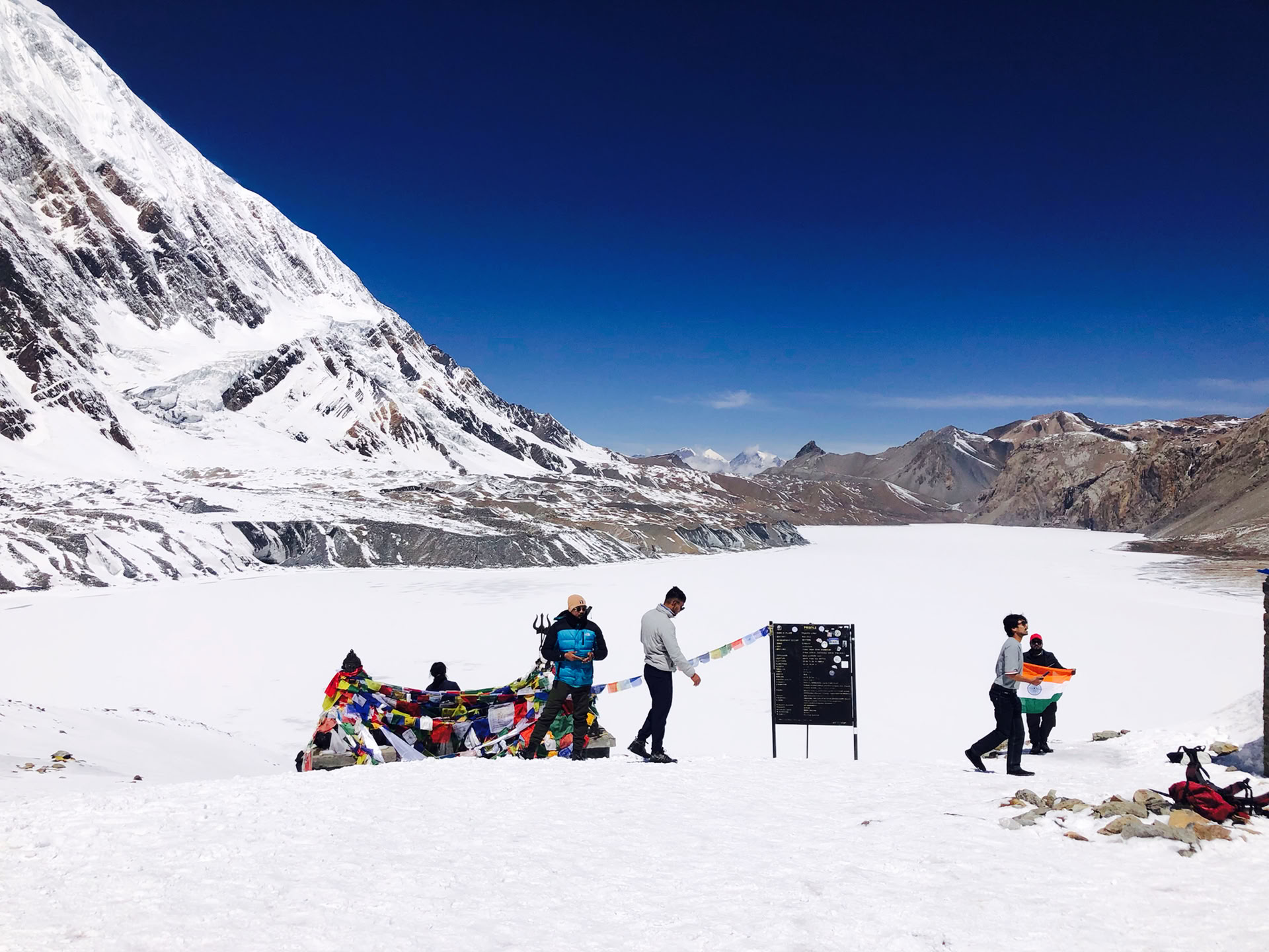 Yoga- och vandringstur på Annapurna Circuit med Tilicho-sjön