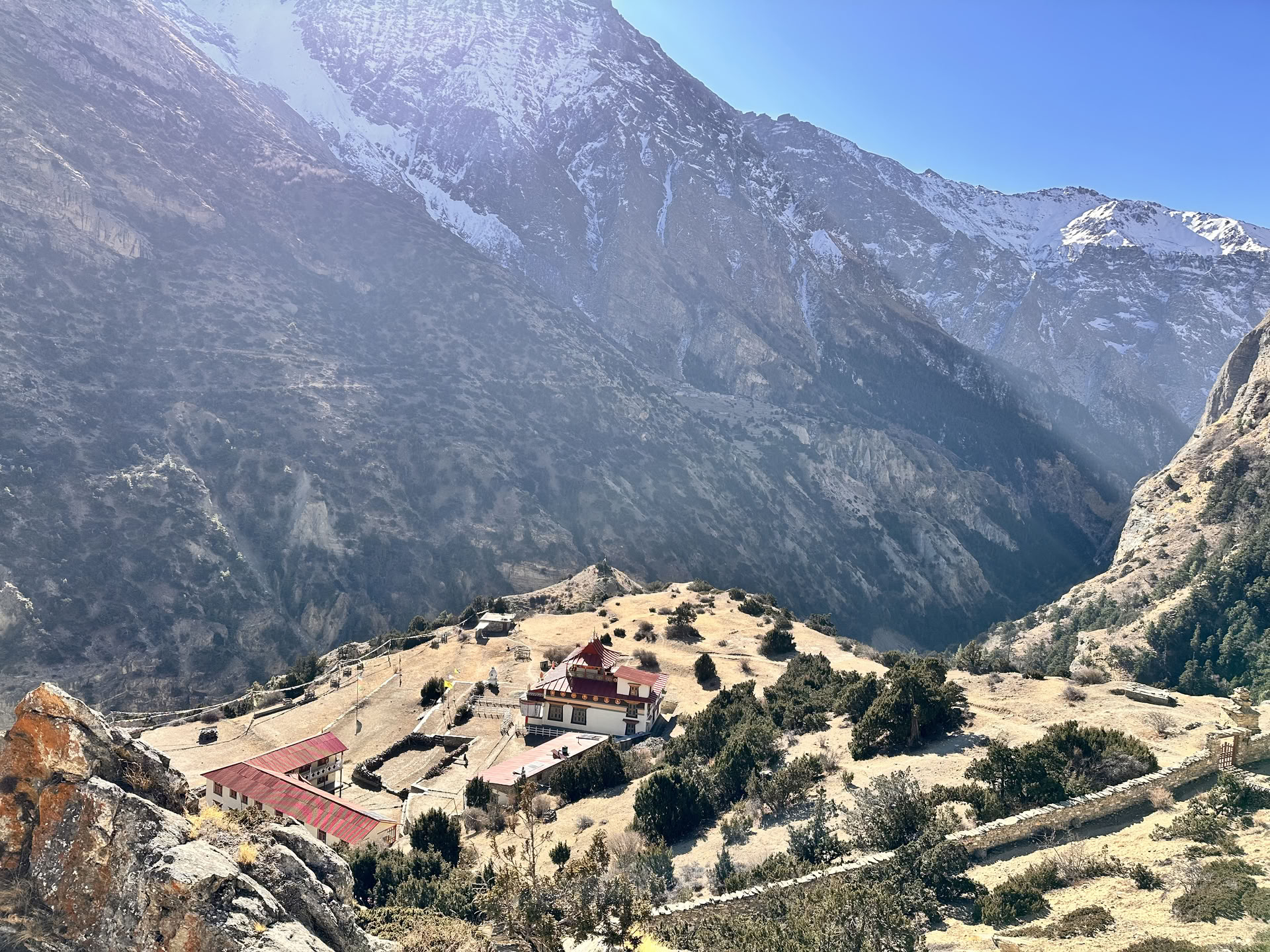 Yoga- och vandringstur på Annapurna Circuit med Tilicho-sjön