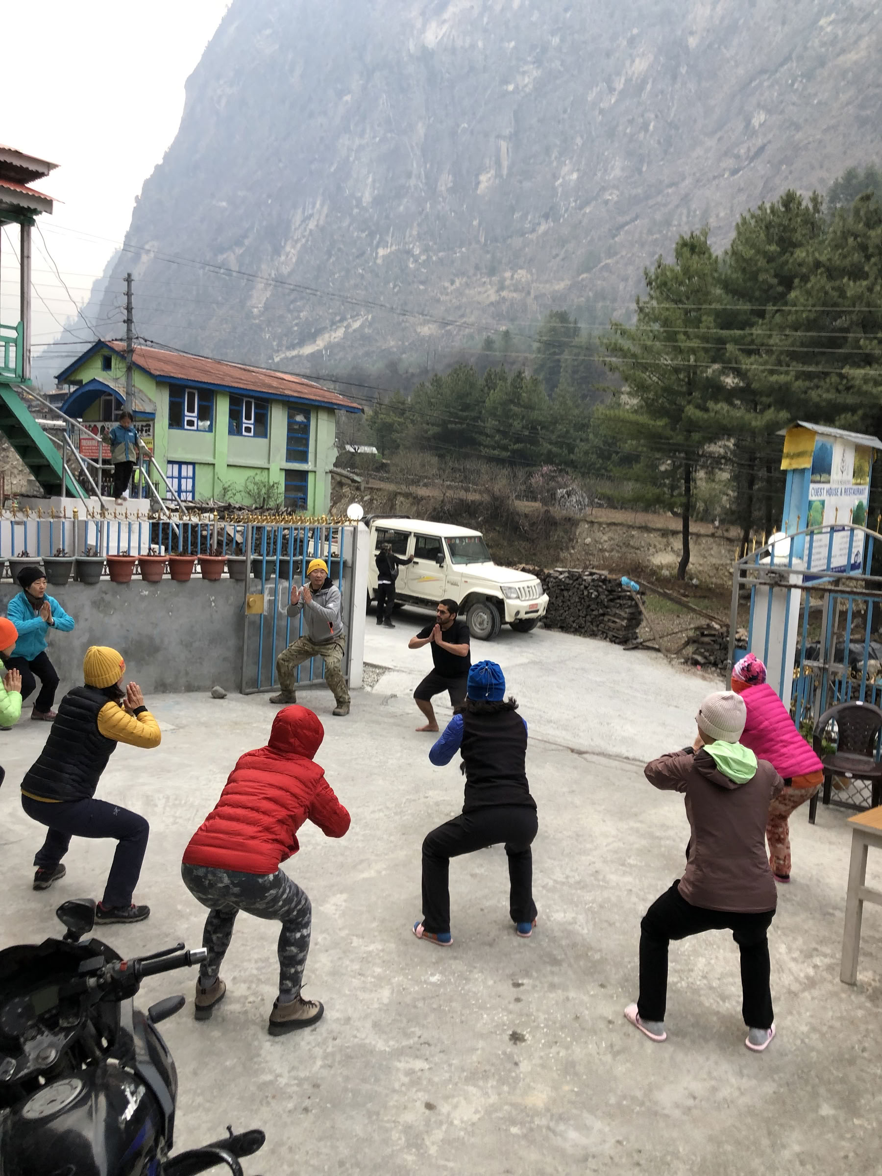 Djupgående yogaimmersion i Nepal