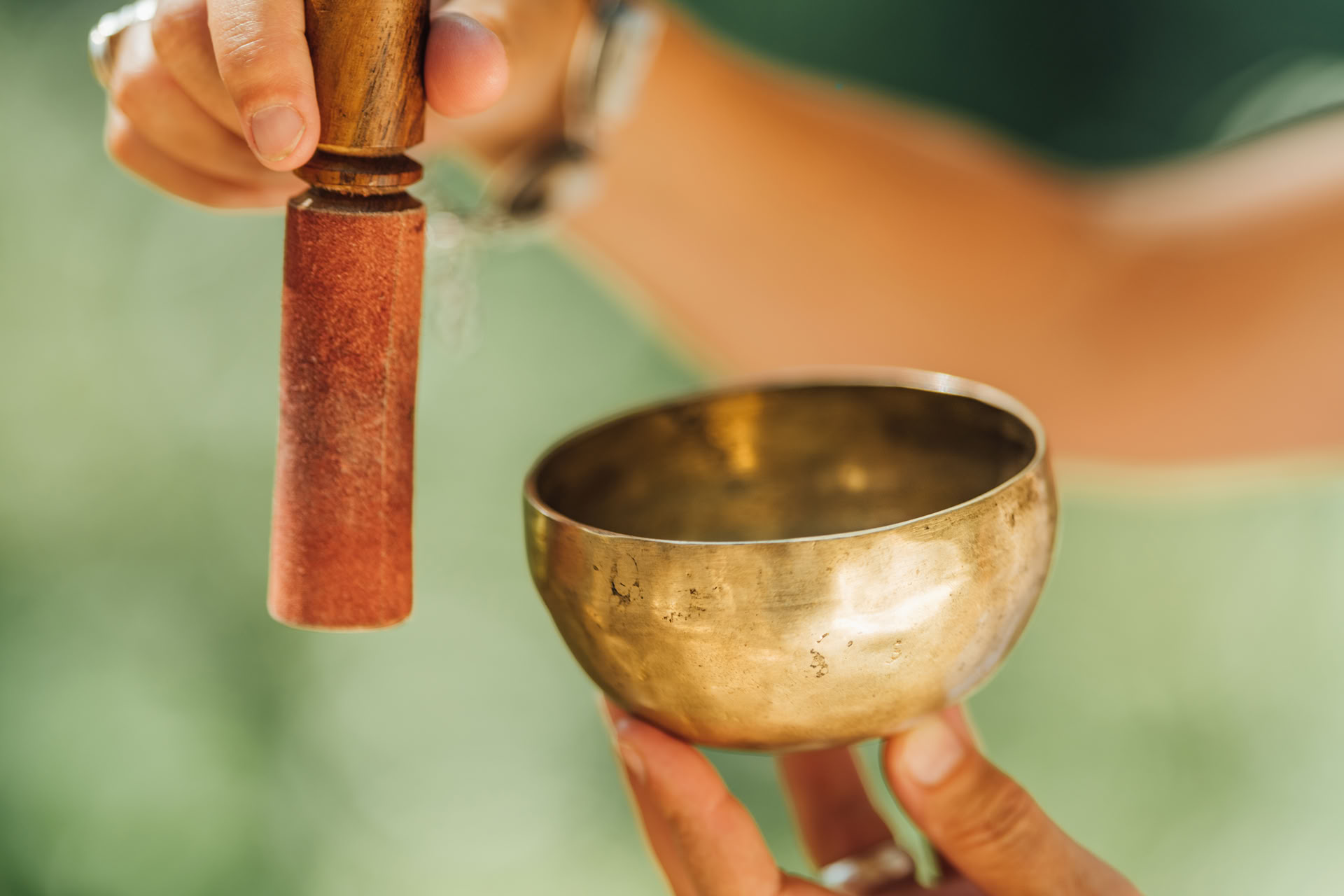 Akupunktur & ljudhealing Ubud - djup vila och avkoppling