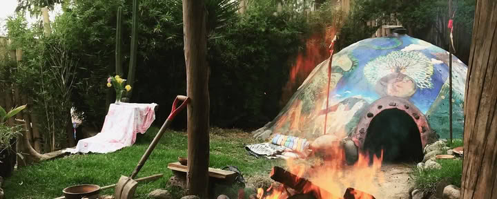 Durgas tigerskola för tantra, yoga, konst och shamanism