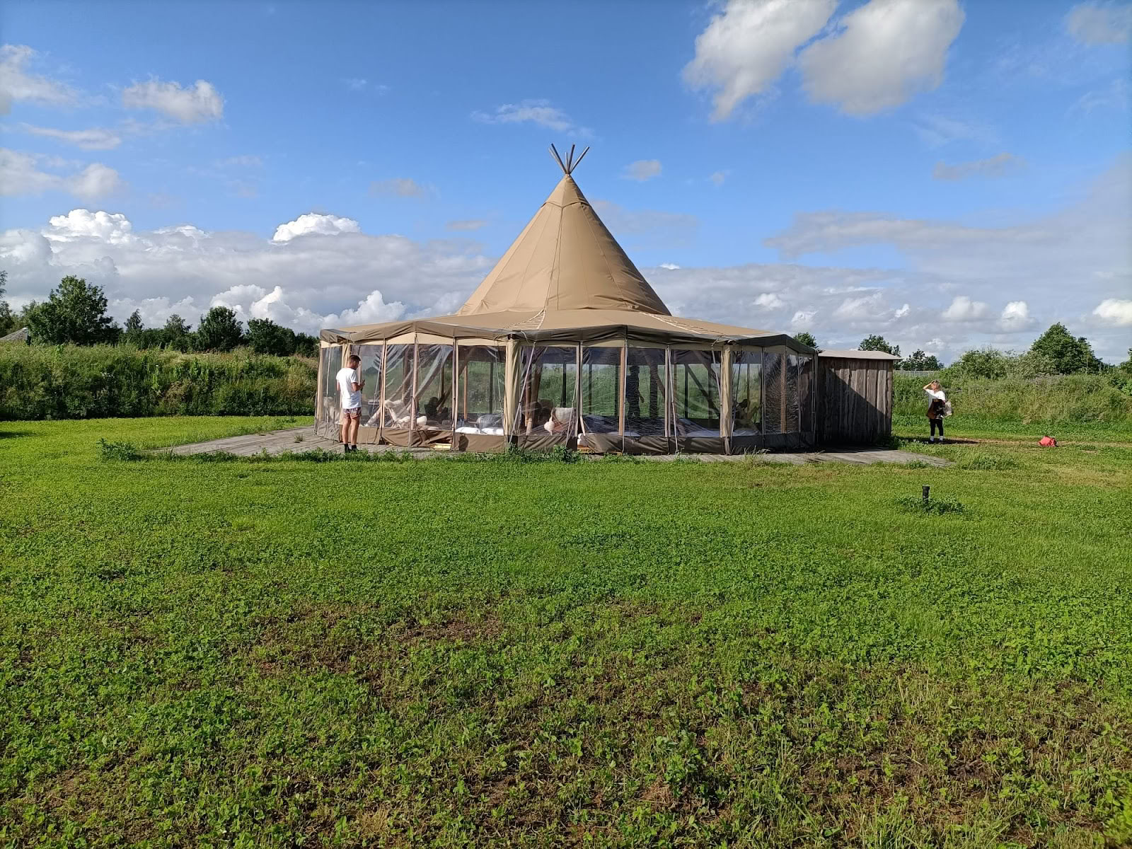 Experientiella träningsinstitutet - Psykedeliska psilocybinretreater och utbildning