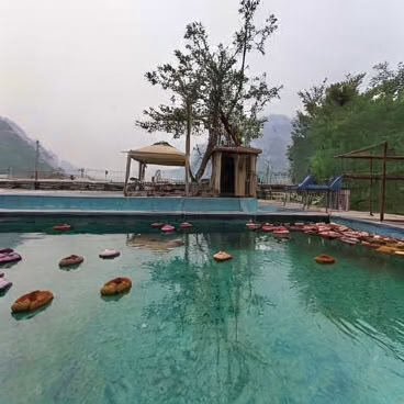 Veda5 Ayurveda- och yogaretreat i Rishikesh