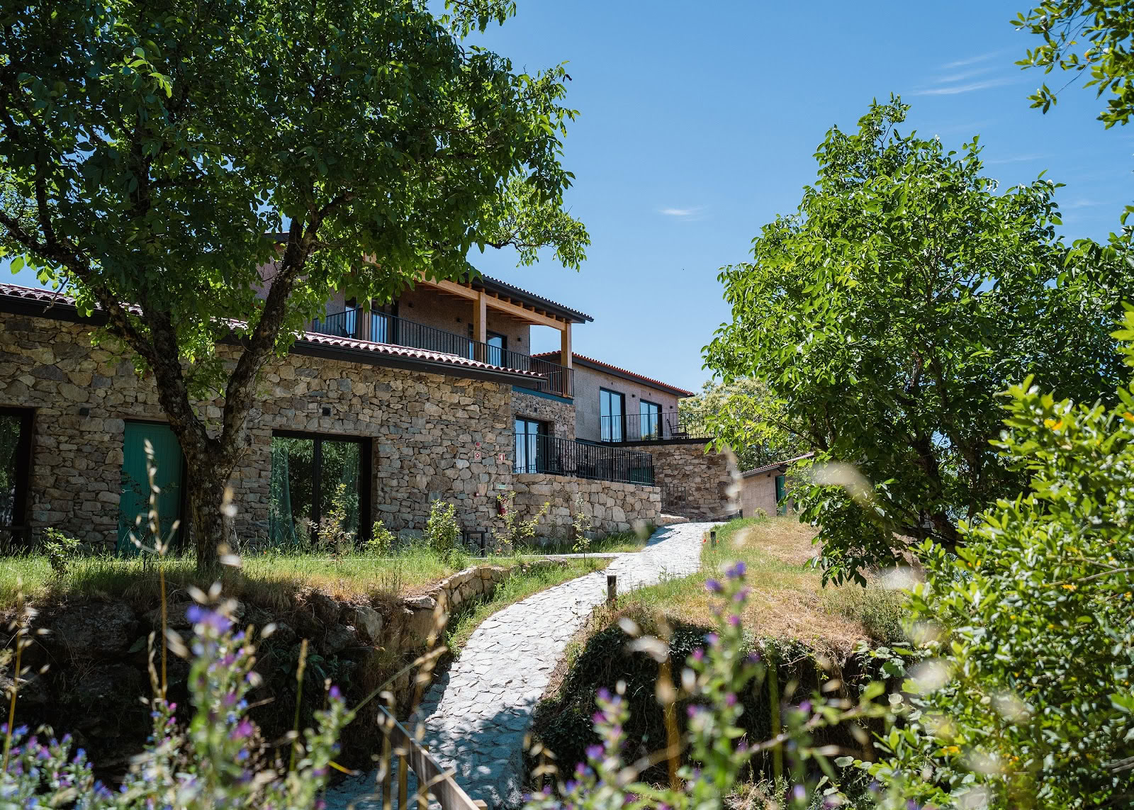 Estrela Serenity - Resort