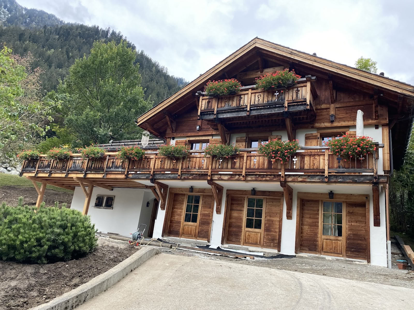Edelweiss Yogachalet