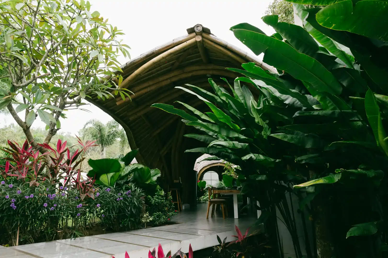 Mantra Wellness Bali (sviter, yoga & reformerpilates)