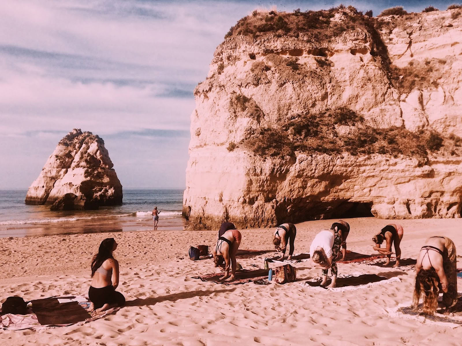 Böj dig som Buddha Yoga Algarve Portimão