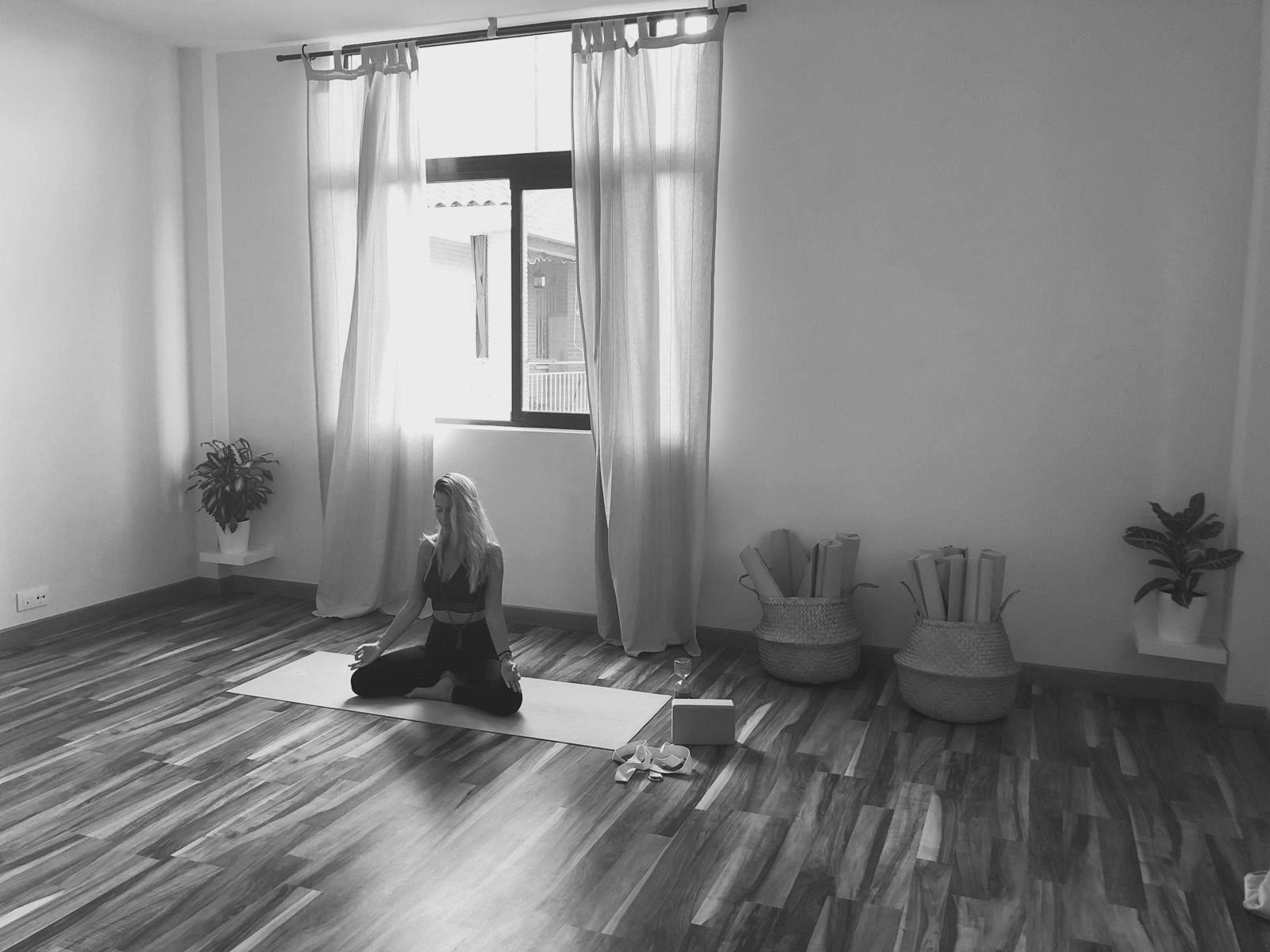 Mãe Yoga - Yogacenter i Calypo Fado - Casarrubios del Monte