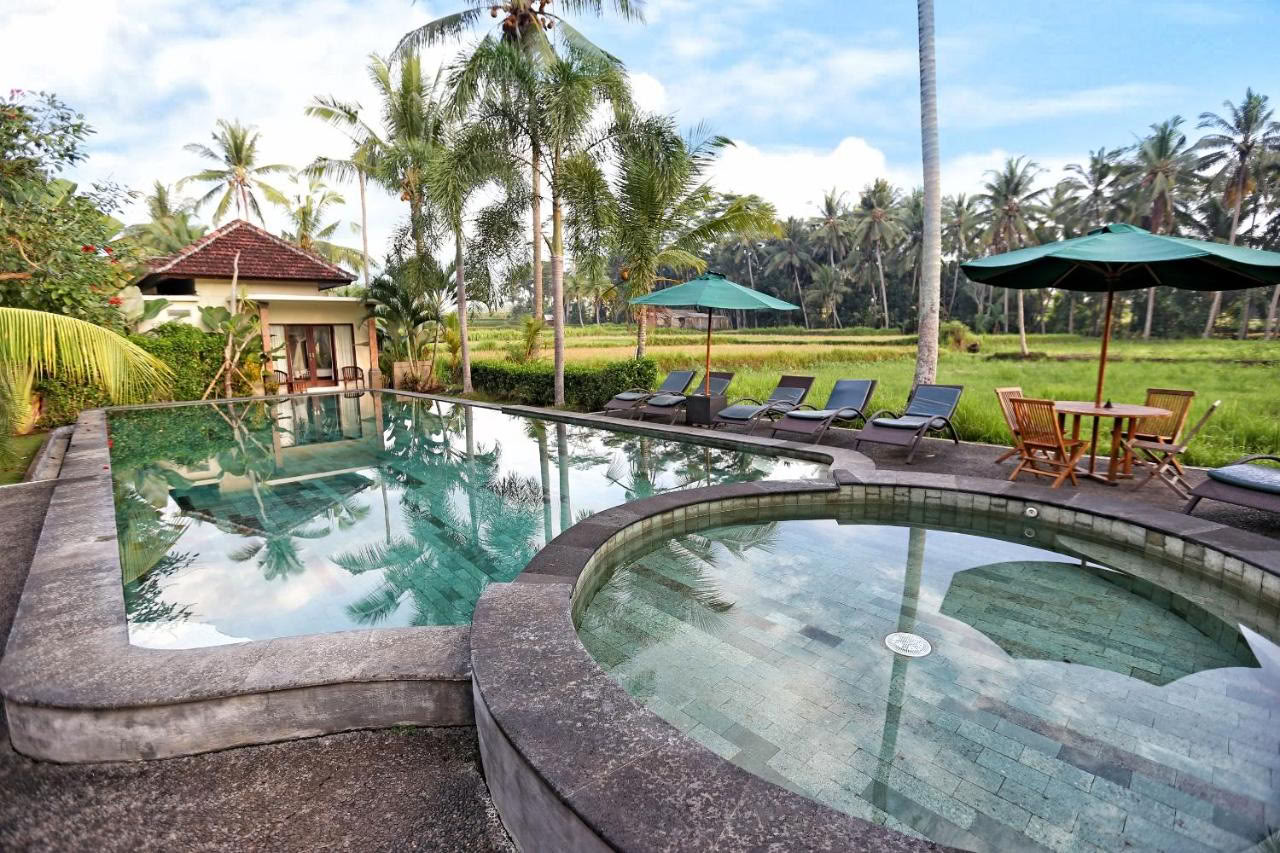 Bali Yoga Ashram - Den bästa yogalärarutbildningen på Bali