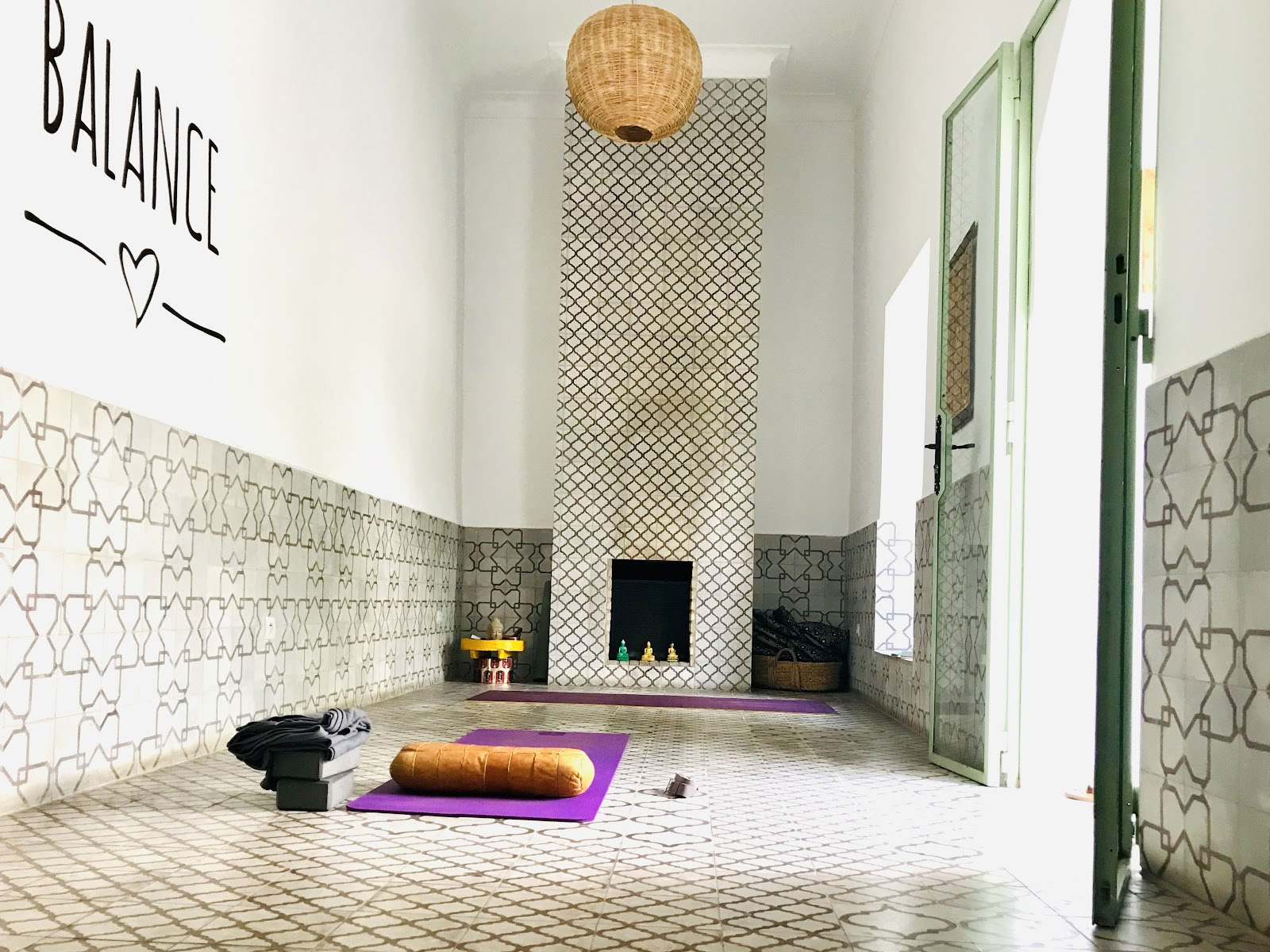 Dar Anis Yoga Studio