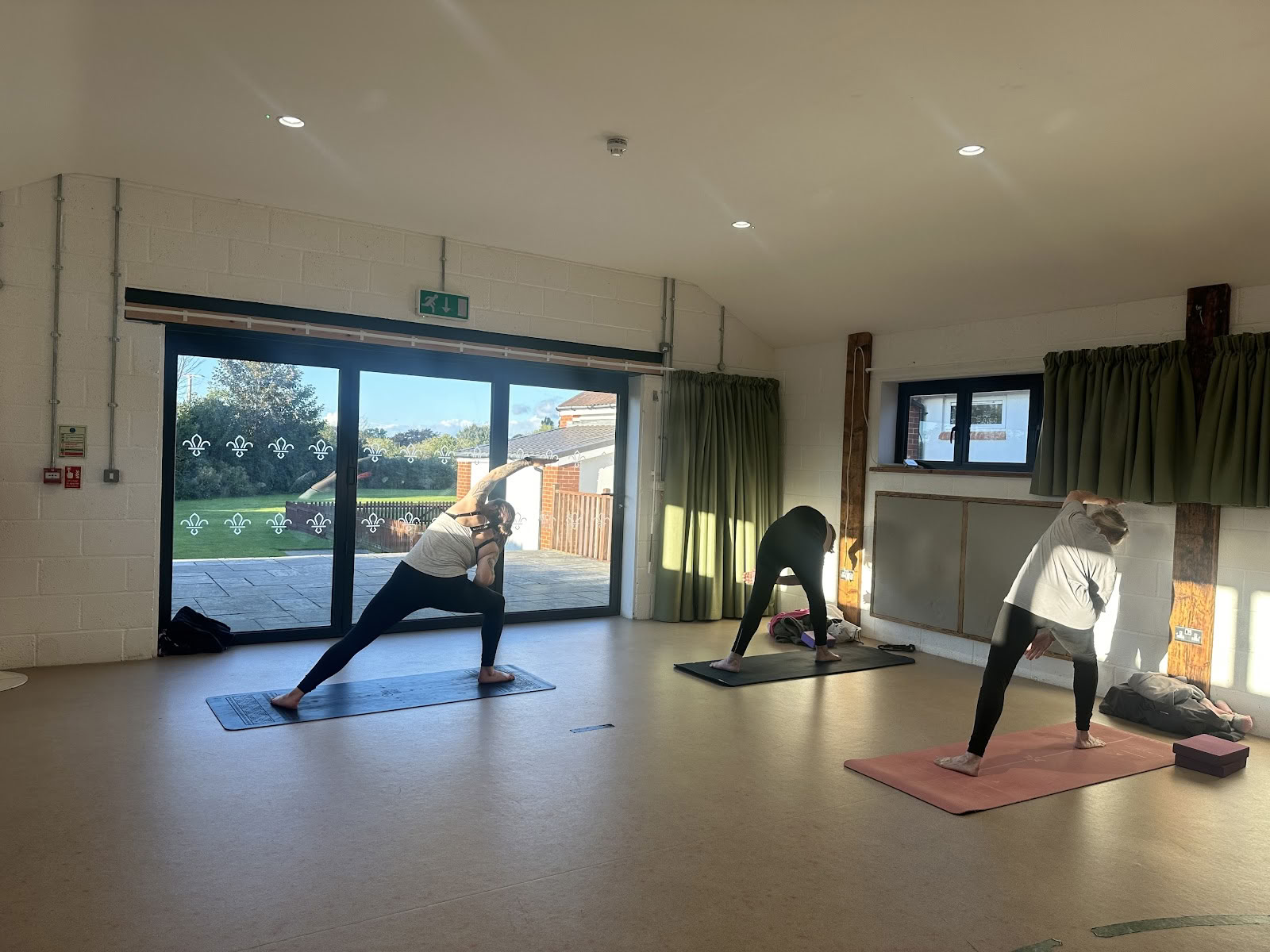 Gör yoga