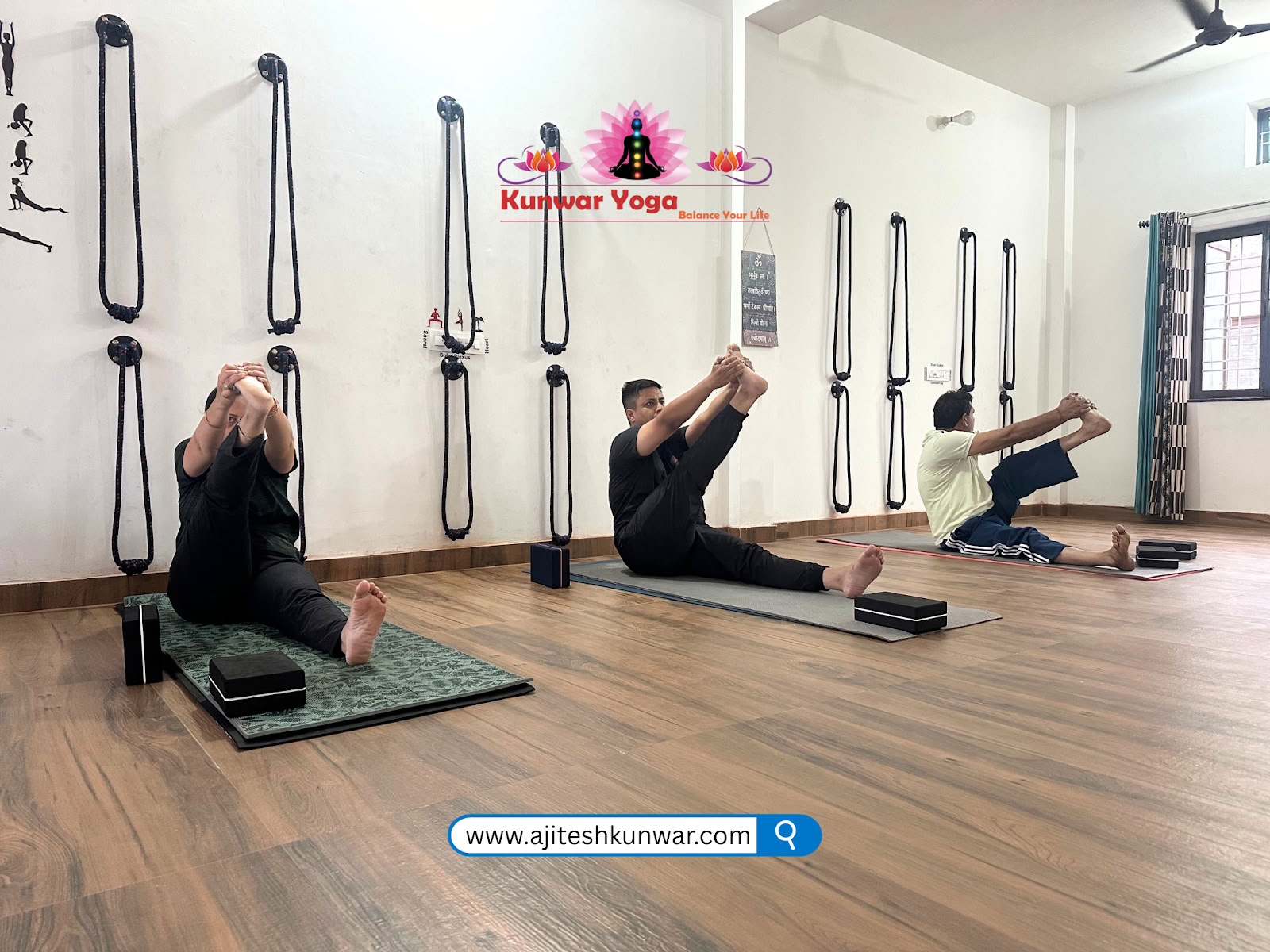 Kunwar yogaklasser | Yogaklasser i Dehradun | Yogakurs i Dehradun | Yogalärarutbildning i Dehradun