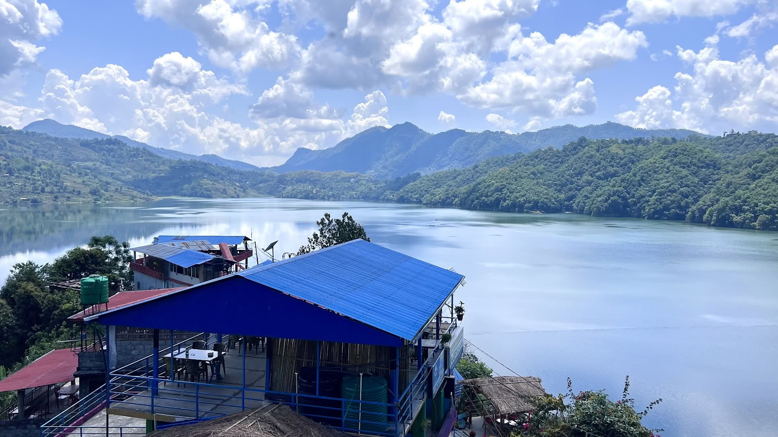 Shivalaya Yoga Ashram i Nepal - Yogalärarutbildningar och retreater